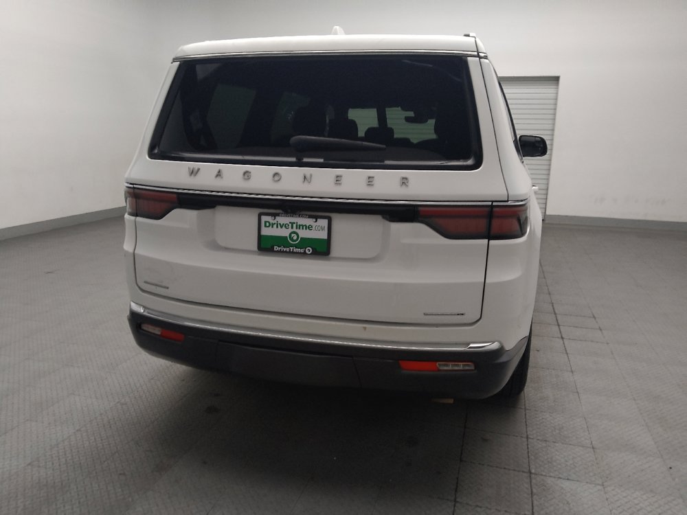 Used 2022 Jeep Wagoneer Series III AWD/4WD image 7