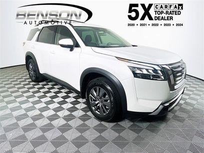 New 2025 Nissan Pathfinder SV