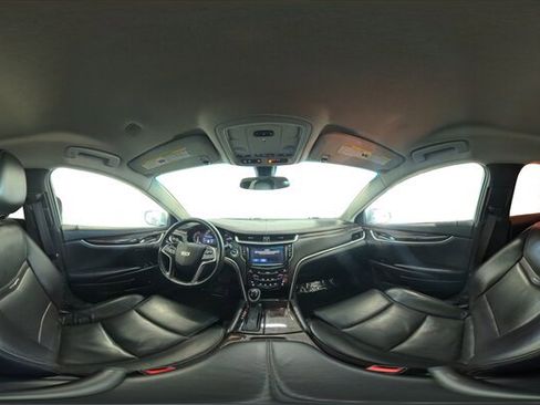 Used 2017 Cadillac XTS Luxury image 29