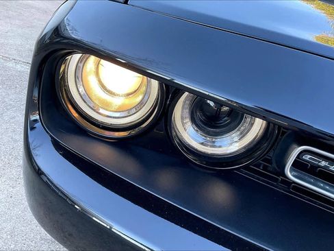 Used 2023 Dodge Challenger SXT image 22