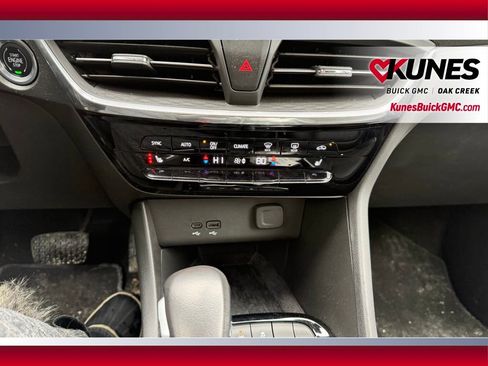 Used 2024 Buick Encore GX Avenir w/ Avenir Convenience Package image 17