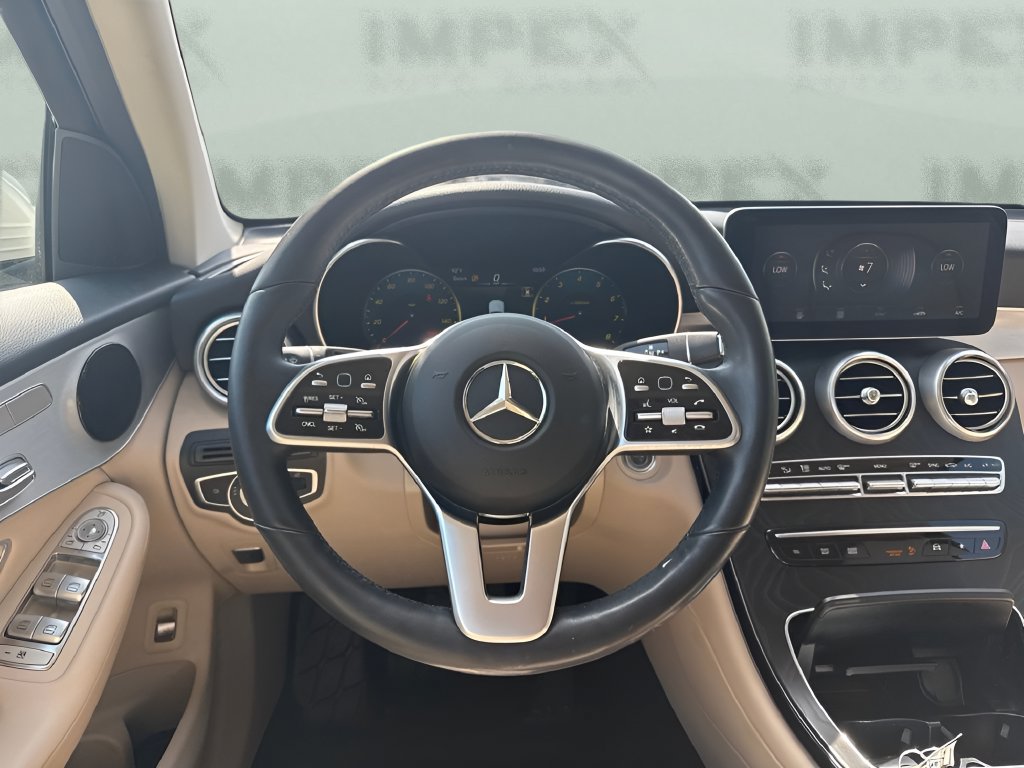 Used 2022 Mercedes-Benz GLC 300 4MATIC image 16