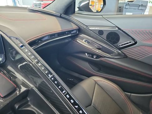 Used 2025 Chevrolet Corvette ZR1 w/ ZR1 Carbon Fiber Aero Package RWD image 17