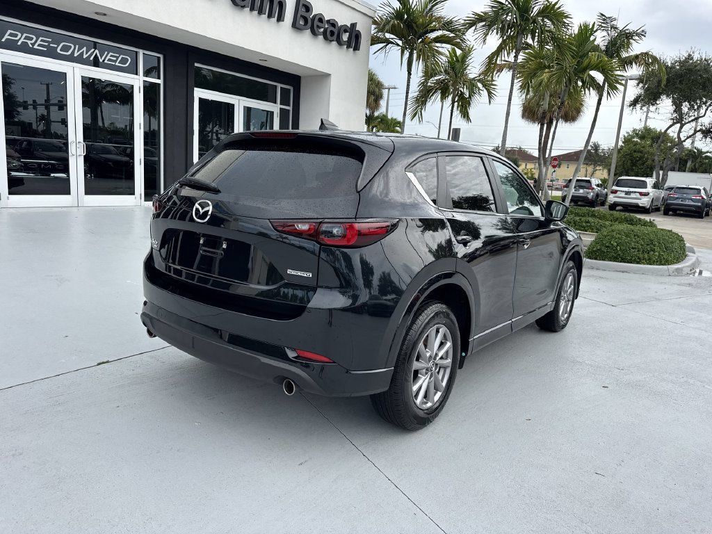 Used 2025 MAZDA CX-5 AWD 2.5 S w/ Preferred Package image 3