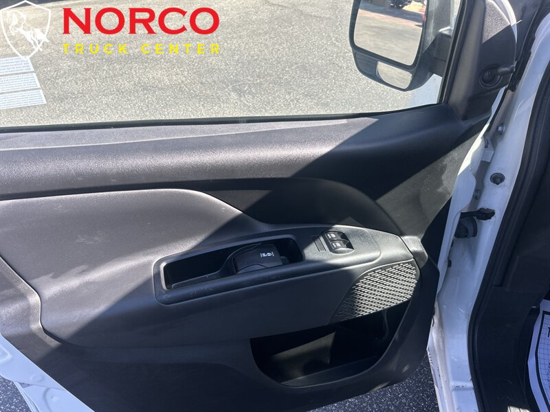Used 2022 RAM ProMaster City Tradesman FWD image 12