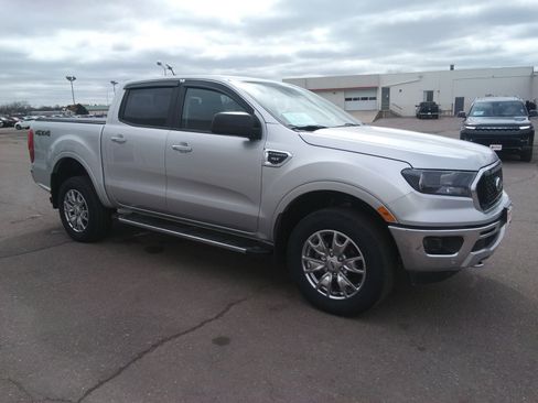 Used 2019 Ford Ranger XLT w/ Equipment Group 302A Luxury AWD/4WD image 4