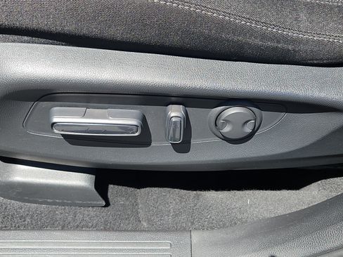 Used 2024 Honda CR-V EX image 14
