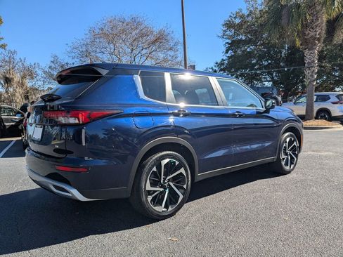 Used 2024 Mitsubishi Outlander SE image 4