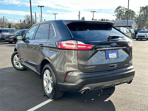 Used 2020 Ford Edge SEL w/ Convenience Package image 6