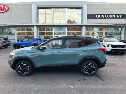 New 2026 Kia Seltos S image 8