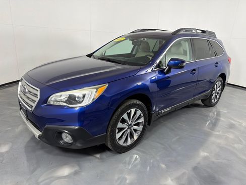Used 2016 Subaru Outback 2.5i Limited AWD/4WD image 8