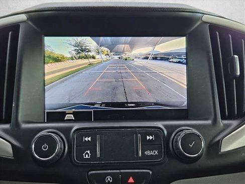 Used 2023 GMC Terrain SLT FWD image 12