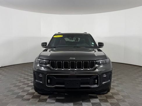 Used 2022 Jeep Grand Cherokee L Overland w/ Luxury Tech Group IV AWD/4WD image 2