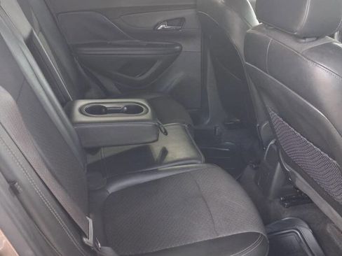 Used 2019 Buick Encore Preferred AWD/4WD image 7