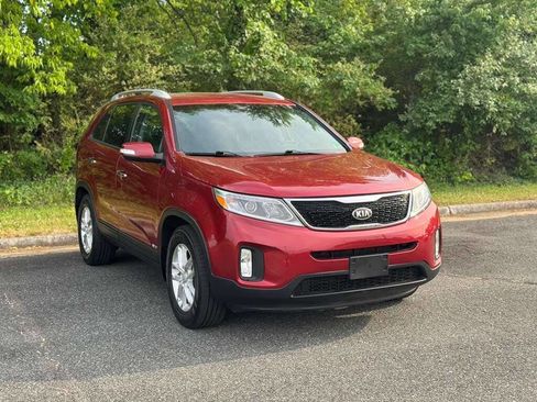 Used 2014 Kia Sorento LX AWD/4WD image 1