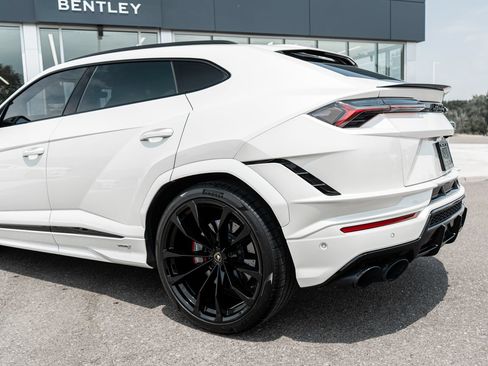Used 2023 Lamborghini Urus S AWD/4WD image 9