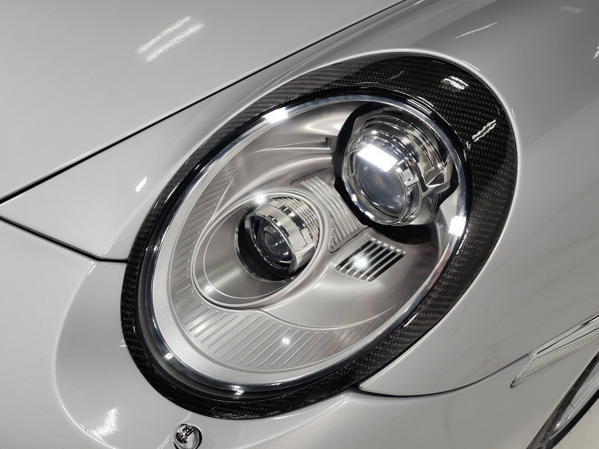 Used 2011 Porsche 911 Turbo S AWD/4WD image 9