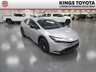 New 2026 Toyota Prius LE video 1