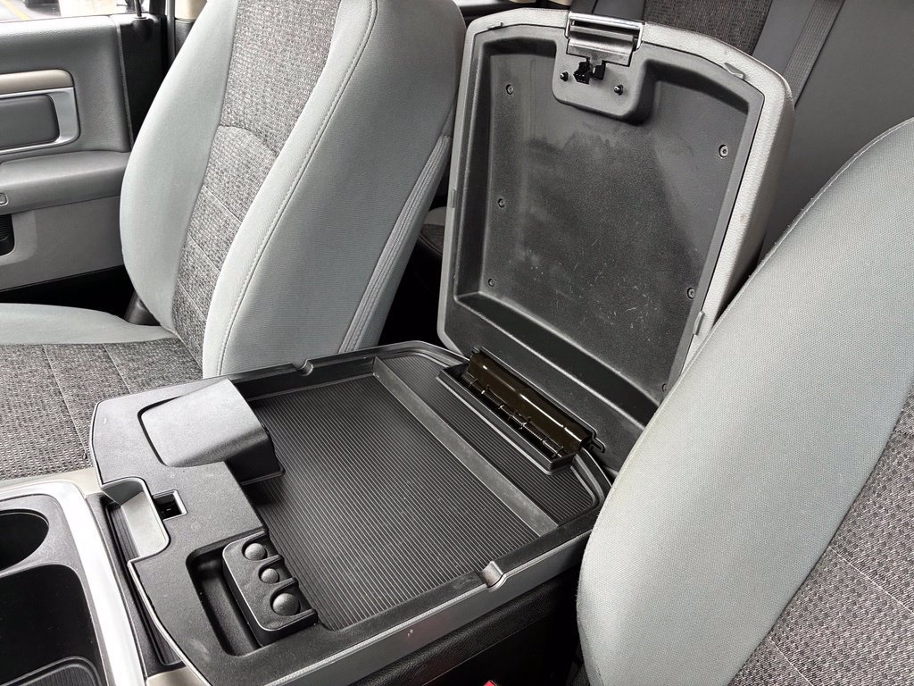 Used 2018 RAM 1500 Big Horn AWD/4WD image 25