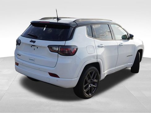 Certified 2025 Jeep Compass Limited w/ High Altitude Package AWD/4WD image 3