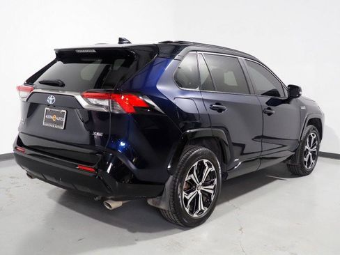 Used 2022 Toyota RAV4 Prime XSE image 6
