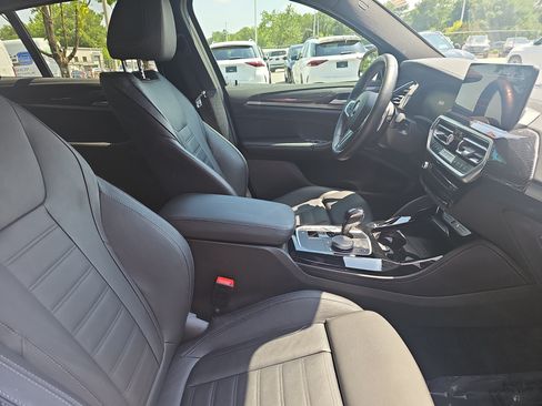 Certified 2024 BMW X4 M40i w/ Premium Package AWD/4WD image 11