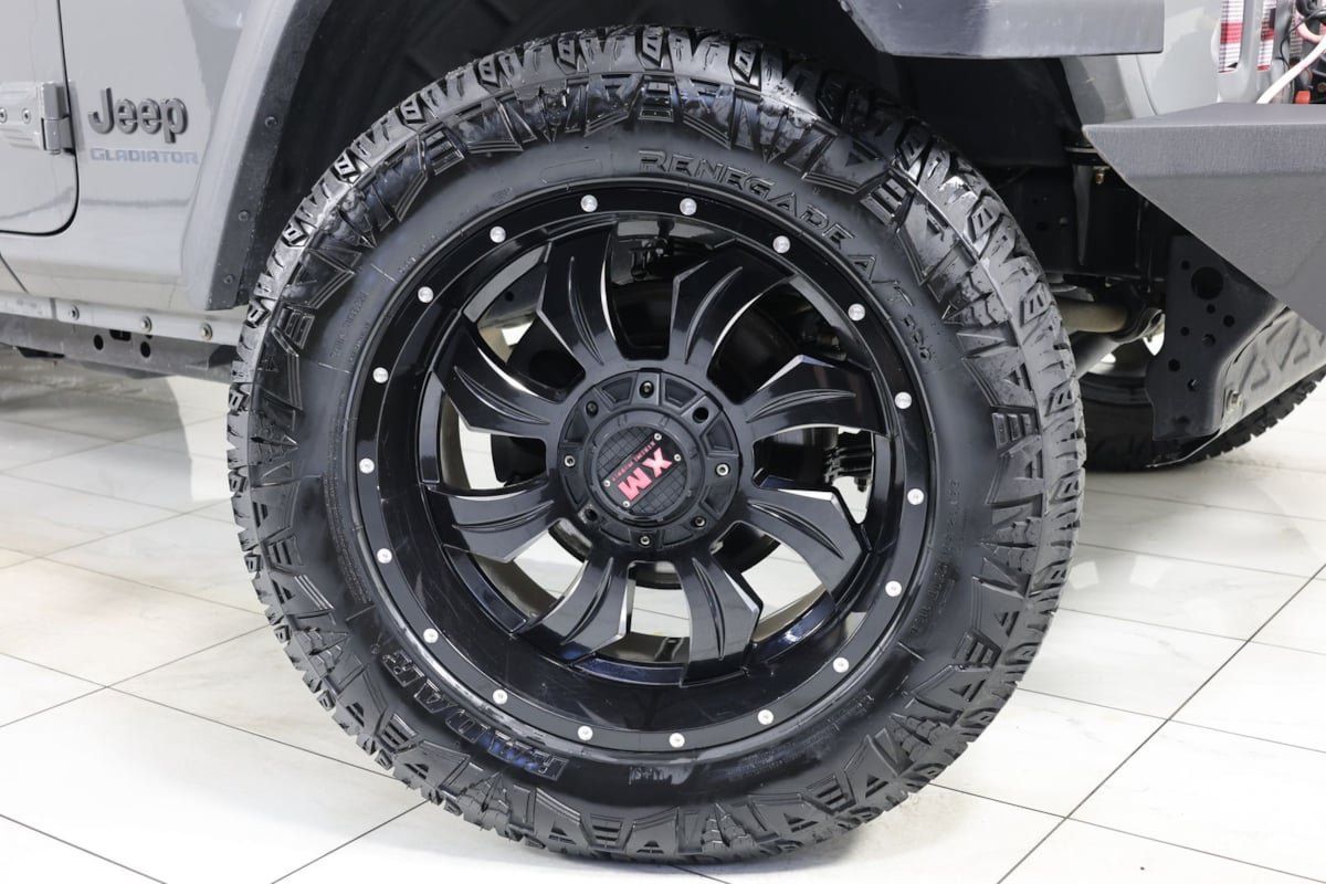 Used 2021 Jeep Gladiator Sport AWD/4WD image 12