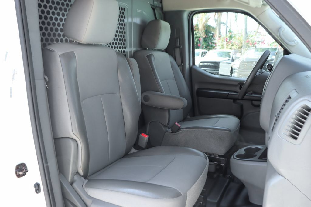Used 2016 Nissan NV 2500 S w/ Power Package RWD image 33