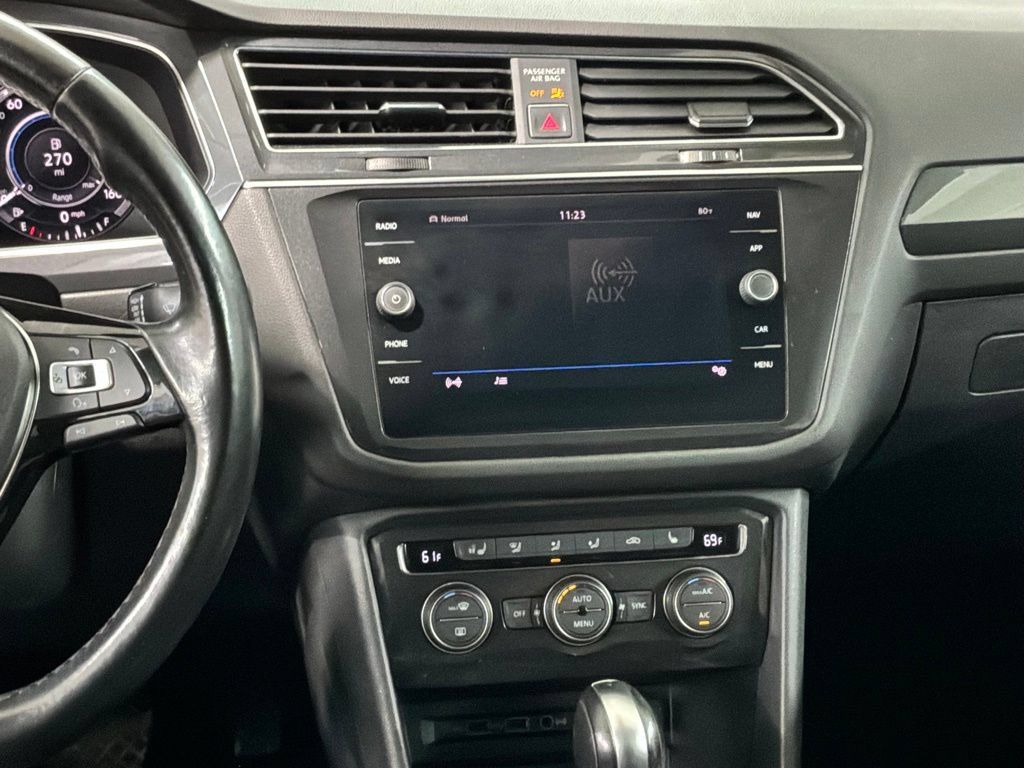 Used 2018 Volkswagen Tiguan SEL Premium AWD/4WD image 13