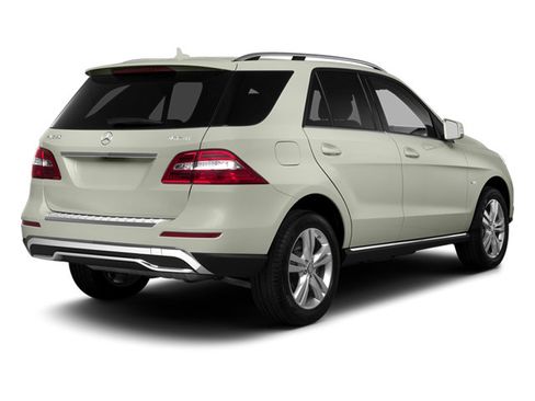Used 2013 Mercedes-Benz ML 350 4MATIC image 2