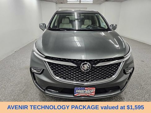 Used 2023 Buick Enclave Avenir w/ Avenir Technology Package AWD/4WD image 2