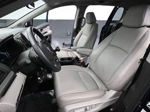 Used 2023 Honda Odyssey EX-L image 24