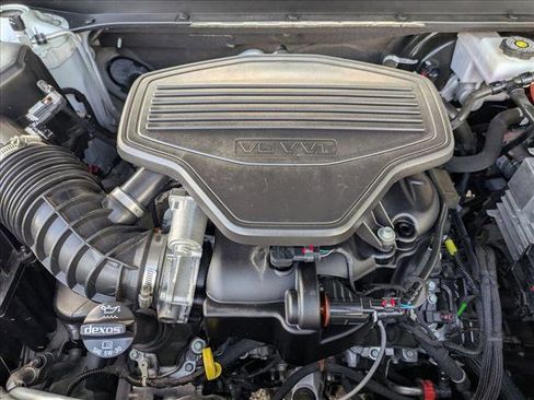 Used 2023 GMC Acadia AT4 w/ Technology Package image 23