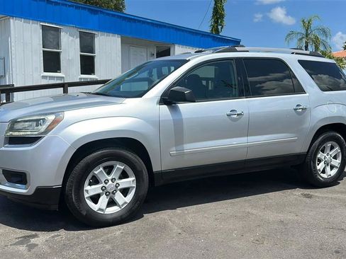 Used 2014 GMC Acadia SLE FWD image 11