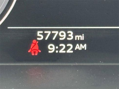 Used 2021 Audi Q5 e Premium Plus w/ Premium Plus Package image 25