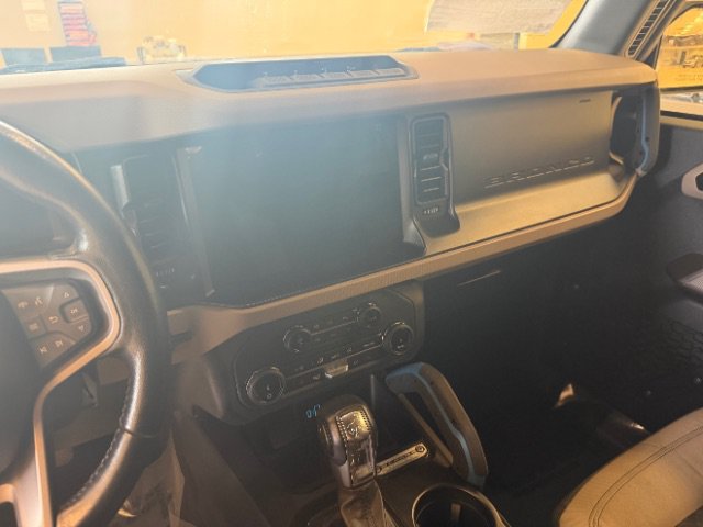Used 2022 Ford Bronco Wildtrak AWD/4WD image 11