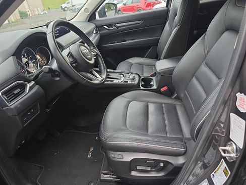 Used 2025 MAZDA CX-5 AWD 2.5 S w/ Preferred Package image 4