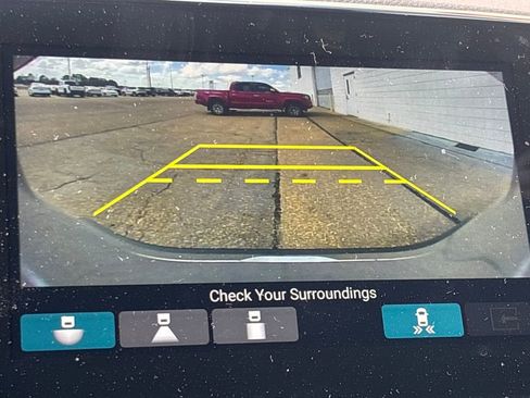 Used 2023 Honda Passport TrailSport image 12