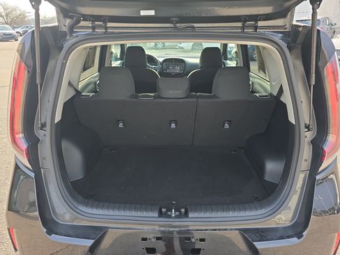 Used 2024 Kia Soul LX w/ Option Group 015 image 14
