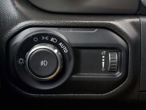 Certified 2023 Jeep Wrangler Sport S image 32