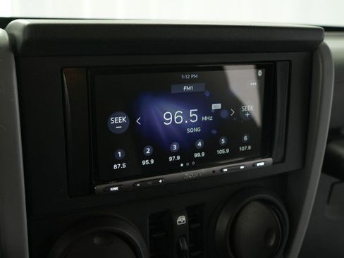 Used 2008 Jeep Wrangler Unlimited X AWD/4WD image 33