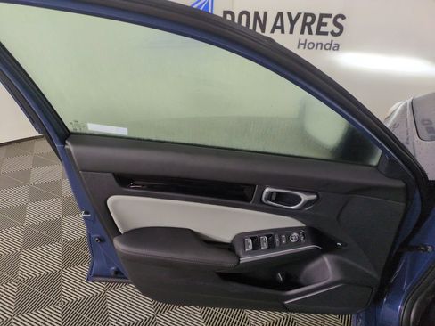 New 2026 Honda Civic Sport Touring image 10