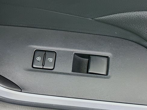 Certified 2025 Toyota RAV4 LE AWD/4WD image 28