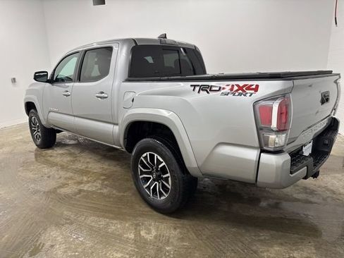 Used 2023 Toyota Tacoma TRD Sport image 7