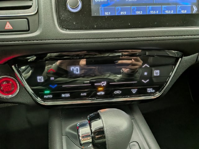 Used 2019 Honda HR-V Touring image 20