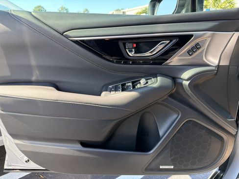 Used 2024 Subaru Outback Limited image 23