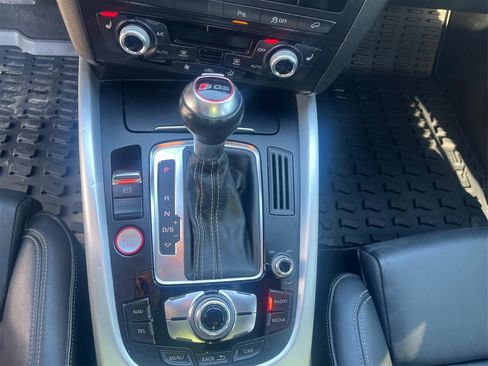 Used 2017 Audi SQ5 Premium Plus w/ Technology Package image 18