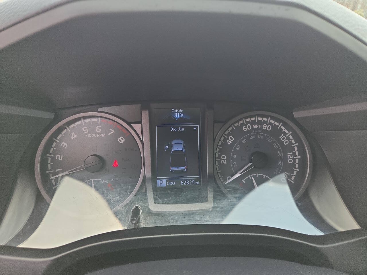 Used 2017 Toyota Tacoma SR5 AWD/4WD image 17