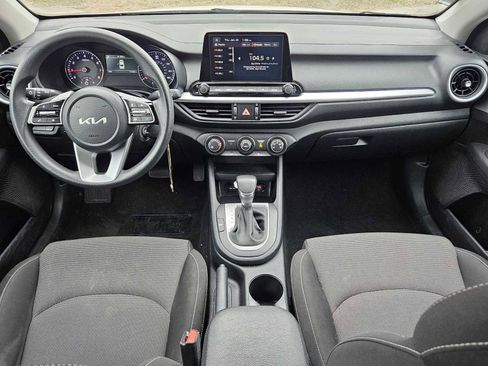 Certified 2024 Kia Forte LXS image 16