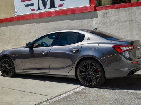 Used 2019 Maserati Ghibli RWD image 6